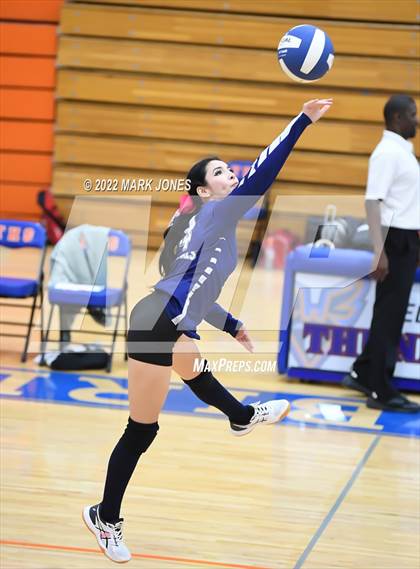 Thumbnail 1 in Thunderbird vs. Yuma (Senior Night) photogallery.
