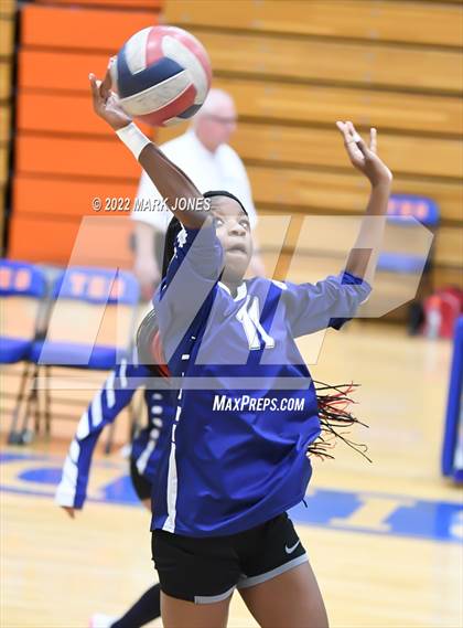 Thumbnail 2 in Thunderbird vs. Yuma (Senior Night) photogallery.
