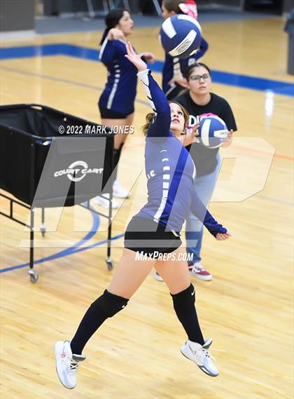 Thumbnail 3 in Thunderbird vs. Yuma (Senior Night) photogallery.