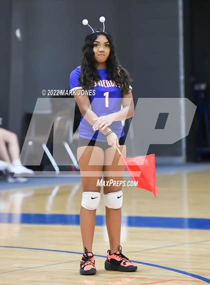 Thumbnail 2 in Thunderbird vs. Yuma (Senior Night) photogallery.