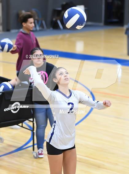 Thumbnail 3 in Thunderbird vs. Yuma (Senior Night) photogallery.