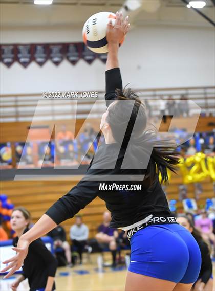 Thumbnail 1 in Thunderbird vs. Yuma (Senior Night) photogallery.