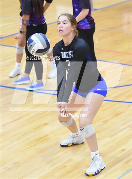Thumbnail 3 in Thunderbird vs. Yuma (Senior Night) photogallery.