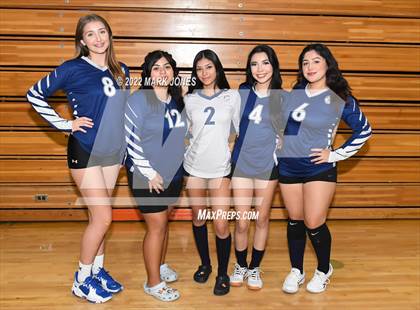 Thumbnail 2 in Thunderbird vs. Yuma (Senior Night) photogallery.