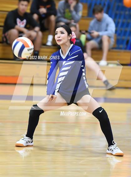 Thumbnail 2 in Thunderbird vs. Yuma (Senior Night) photogallery.