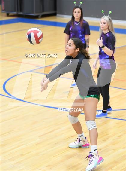Thumbnail 3 in Thunderbird vs. Yuma (Senior Night) photogallery.