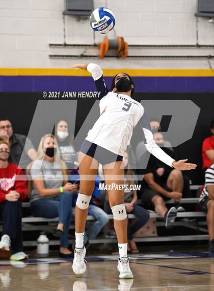 Thumbnail 3 in Coronado vs. Vista Murrieta (Durango Fall Classic) photogallery.