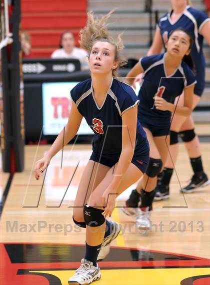 Thumbnail 2 in JV: Pleasant Grove @ St. Francis photogallery.