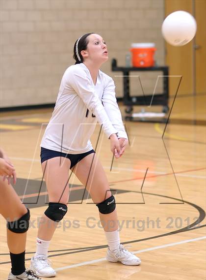 Thumbnail 2 in JV: Pleasant Grove @ St. Francis photogallery.
