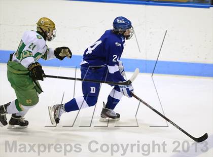 Thumbnail 1 in Darien vs. Notre Dame-West Haven (CIAC Division I Semifinal) photogallery.
