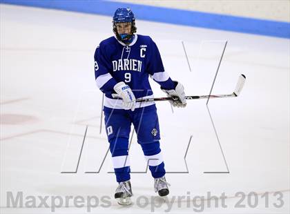 Thumbnail 1 in Darien vs. Notre Dame-West Haven (CIAC Division I Semifinal) photogallery.