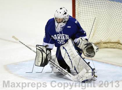 Thumbnail 3 in Darien vs. Notre Dame-West Haven (CIAC Division I Semifinal) photogallery.