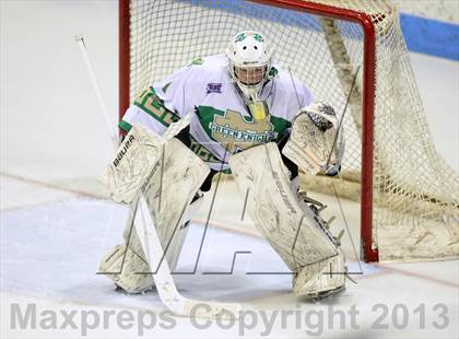 Thumbnail 2 in Darien vs. Notre Dame-West Haven (CIAC Division I Semifinal) photogallery.