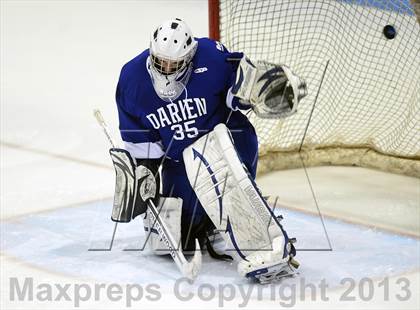 Thumbnail 1 in Darien vs. Notre Dame-West Haven (CIAC Division I Semifinal) photogallery.