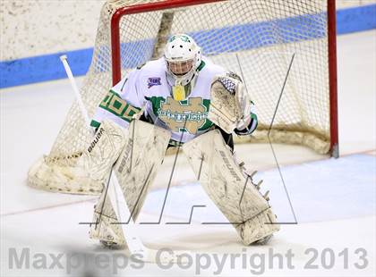 Thumbnail 1 in Darien vs. Notre Dame-West Haven (CIAC Division I Semifinal) photogallery.