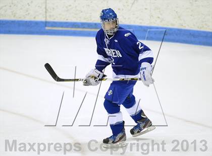 Thumbnail 3 in Darien vs. Notre Dame-West Haven (CIAC Division I Semifinal) photogallery.