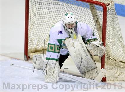 Thumbnail 3 in Darien vs. Notre Dame-West Haven (CIAC Division I Semifinal) photogallery.