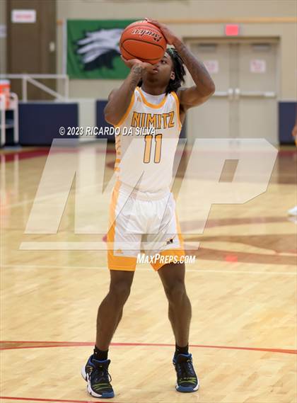 Thumbnail 3 in Midway vs Nimitz (McDonald's Texas Invitational) photogallery.