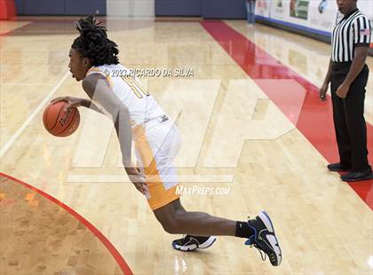 Thumbnail 1 in Midway vs Nimitz (McDonald's Texas Invitational) photogallery.