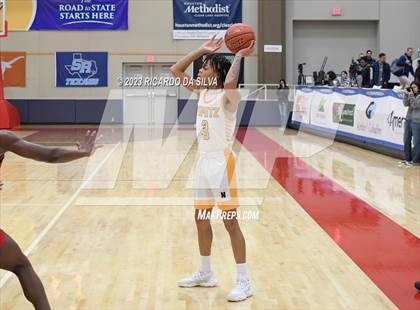 Thumbnail 3 in Midway vs Nimitz (McDonald's Texas Invitational) photogallery.
