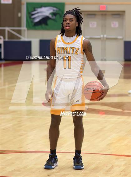 Thumbnail 2 in Midway vs Nimitz (McDonald's Texas Invitational) photogallery.