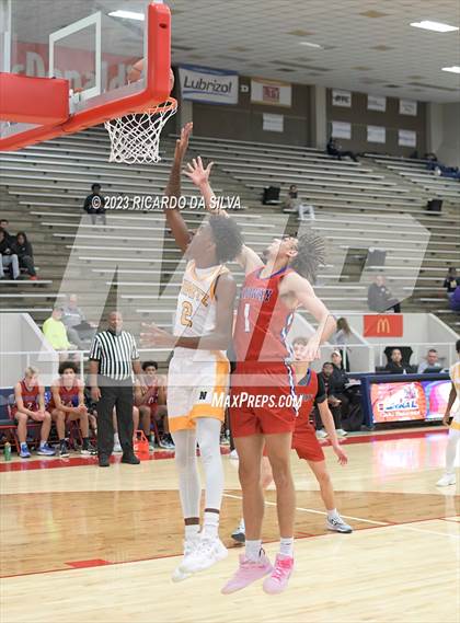 Thumbnail 3 in Midway vs Nimitz (McDonald's Texas Invitational) photogallery.