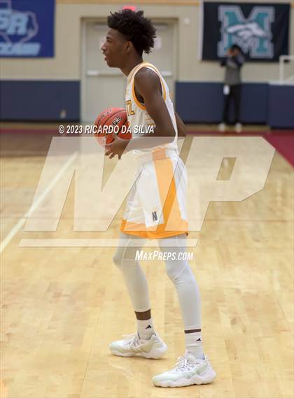 Thumbnail 3 in Midway vs Nimitz (McDonald's Texas Invitational) photogallery.