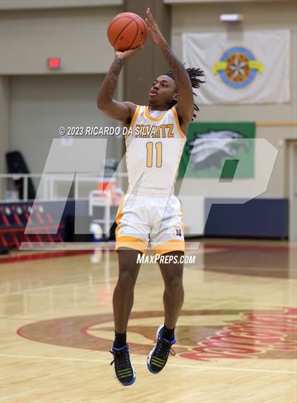 Thumbnail 1 in Midway vs Nimitz (McDonald's Texas Invitational) photogallery.