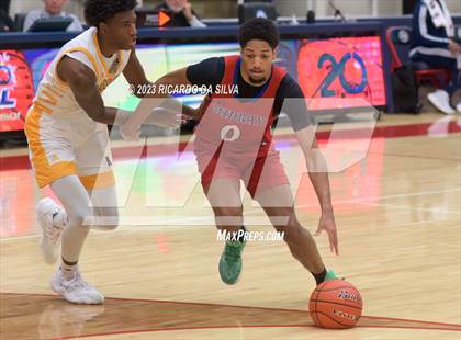 Thumbnail 1 in Midway vs Nimitz (McDonald's Texas Invitational) photogallery.