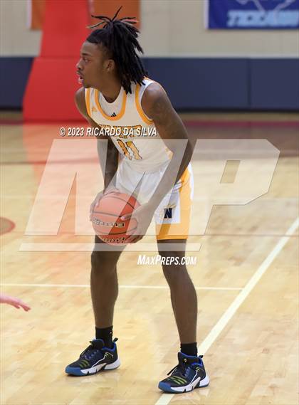 Thumbnail 3 in Midway vs Nimitz (McDonald's Texas Invitational) photogallery.