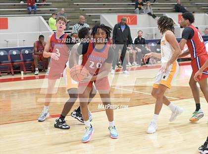 Thumbnail 2 in Midway vs Nimitz (McDonald's Texas Invitational) photogallery.