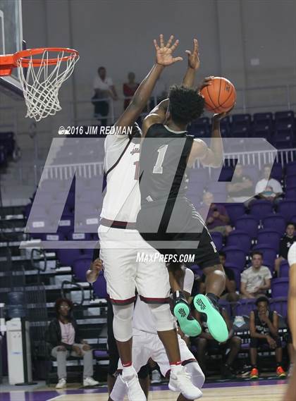 Thumbnail 3 in Memphis East vs. Pebblebrook (City Of Palms Classic) photogallery.