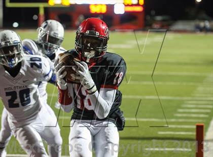 Thumbnail 2 in Midlothian vs. Cedar Hill photogallery.