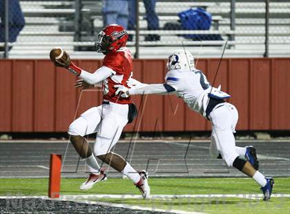 Thumbnail 3 in Midlothian vs. Cedar Hill photogallery.