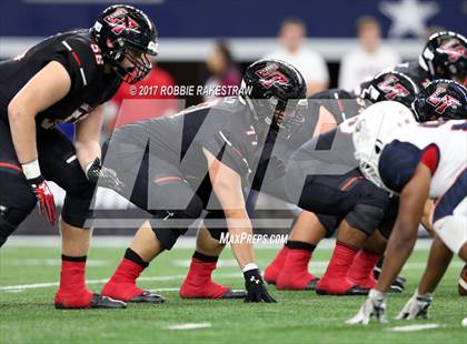 Thumbnail 2 in Allen vs. Lake Travis (UIL 6A Division 1 Final) photogallery.