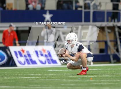 Thumbnail 3 in Allen vs. Lake Travis (UIL 6A Division 1 Final) photogallery.