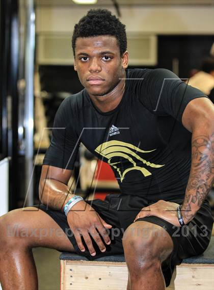 Thumbnail 2 in Paramus Catholic (Preseason Top 25 Photo Shoot)  photogallery.
