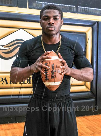 Thumbnail 1 in Paramus Catholic (Preseason Top 25 Photo Shoot)  photogallery.
