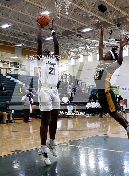 Thumbnail 3 in Morrow vs Crest (Border Classic) photogallery.