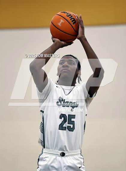 Thumbnail 2 in Morrow vs Crest (Border Classic) photogallery.