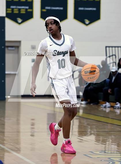 Thumbnail 2 in Morrow vs Crest (Border Classic) photogallery.