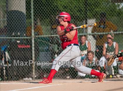 Thumbnail 3 in East Rowan vs. Crest (NCHSAA 3A West Regional Final) photogallery.