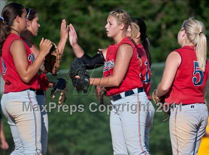 Thumbnail 1 in East Rowan vs. Crest (NCHSAA 3A West Regional Final) photogallery.