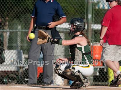 Thumbnail 3 in East Rowan vs. Crest (NCHSAA 3A West Regional Final) photogallery.