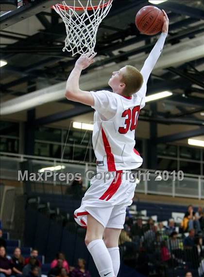 Thumbnail 1 in Monroe County Senior All-Star Game (Section 5) photogallery.