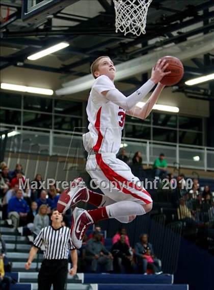 Thumbnail 2 in Monroe County Senior All-Star Game (Section 5) photogallery.