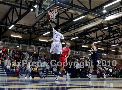 Thumbnail 1 in Monroe County Senior All-Star Game (Section 5) photogallery.