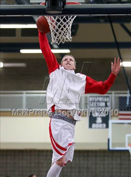 Thumbnail 1 in Monroe County Senior All-Star Game (Section 5) photogallery.