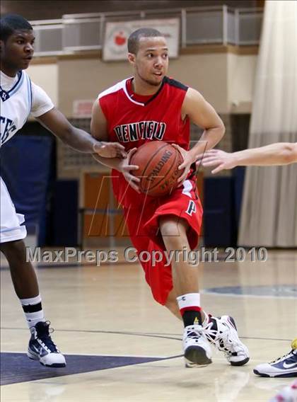 Thumbnail 2 in Monroe County Senior All-Star Game (Section 5) photogallery.