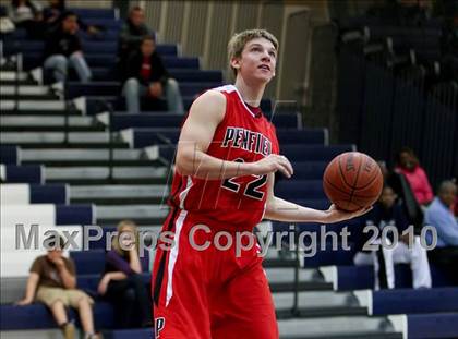 Thumbnail 3 in Monroe County Senior All-Star Game (Section 5) photogallery.
